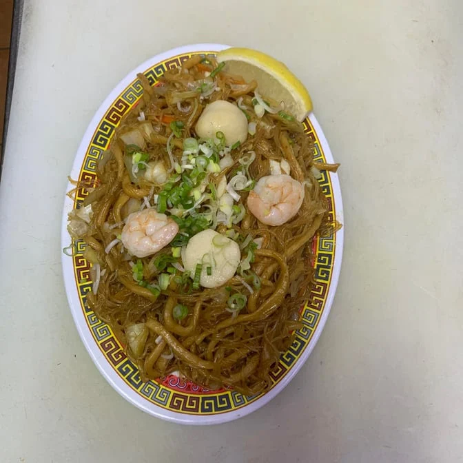 Pancit Miki-Bihon — stir-fried noodles with shrimp and fishball